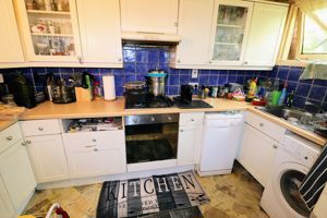 Kitchen- click for photo gallery